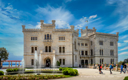 schloss miramare